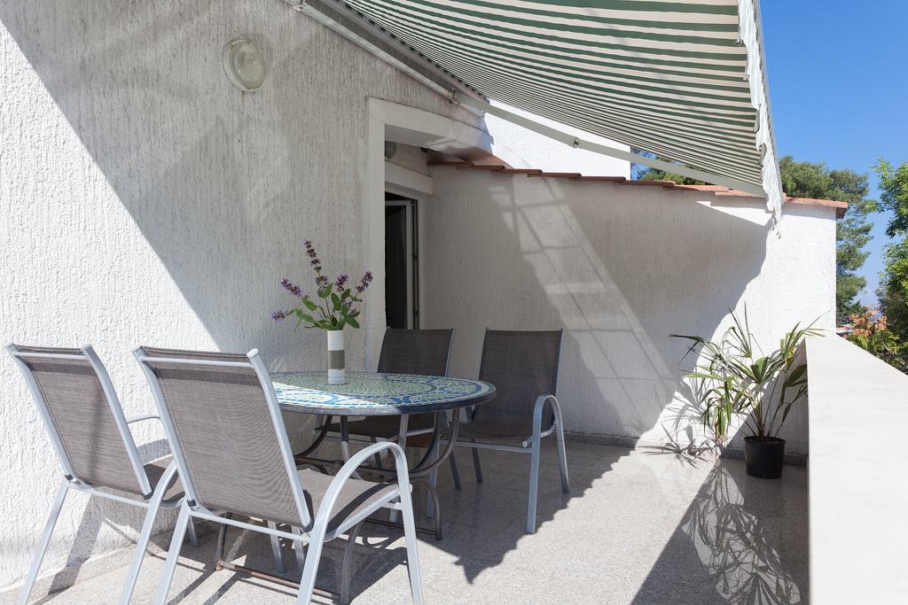Apartment Pejnovic Malinska Exterior foto